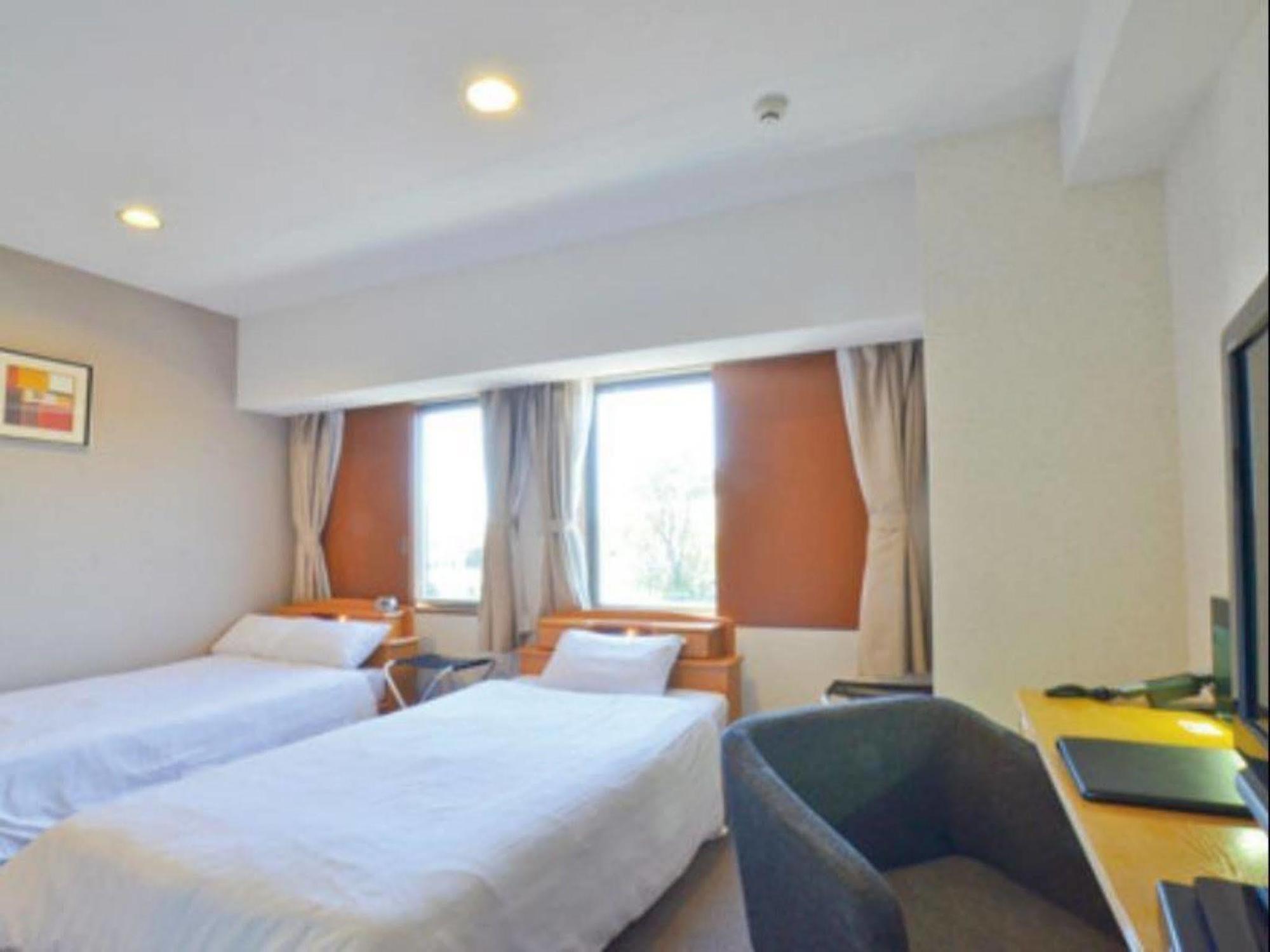 New Station Hotel Premiere Isahaya Exterior photo